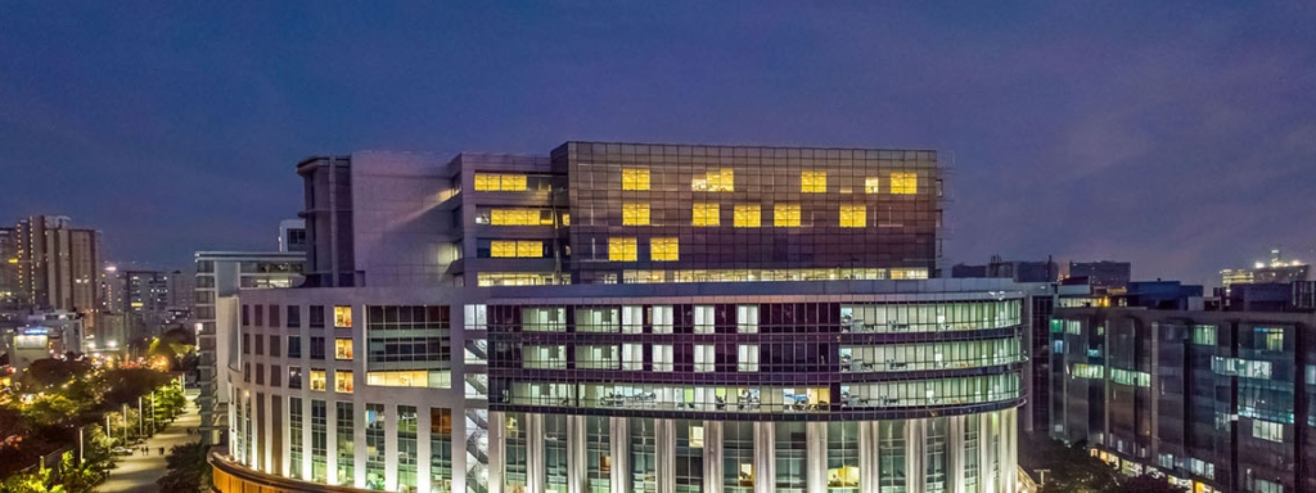 Real estate website design in Hyderabad — DLF Cyber City commercial towers, Madhapur
